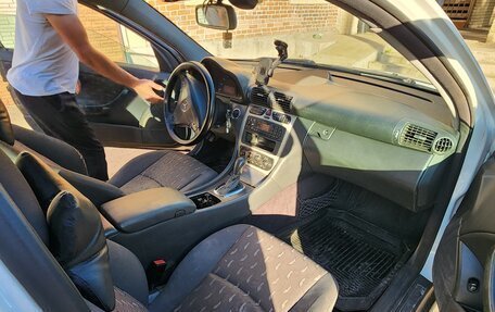 Mercedes-Benz C-Класс, 2003 год, 669 000 рублей, 8 фотография