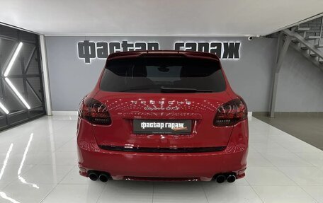 Porsche Cayenne III, 2013 год, 2 750 000 рублей, 2 фотография