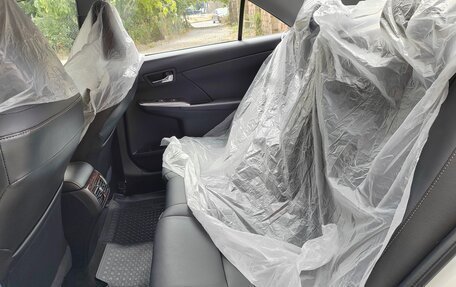 Toyota Camry, 2017 год, 5 800 000 рублей, 9 фотография