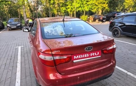 KIA Rio III рестайлинг, 2012 год, 900 000 рублей, 3 фотография