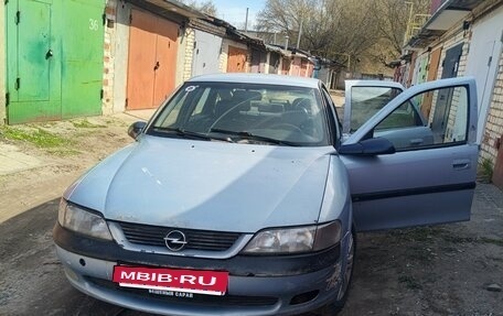 Opel Vectra B рестайлинг, 1998 год, 170 000 рублей, 3 фотография