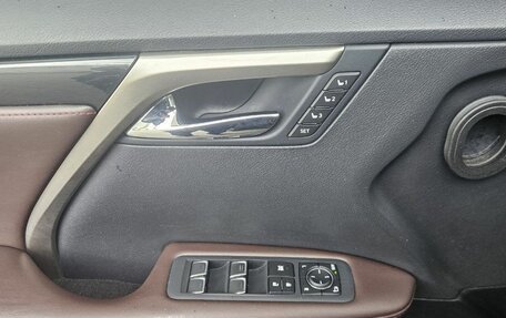 Lexus RX IV рестайлинг, 2020 год, 4 950 000 рублей, 25 фотография