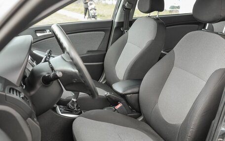 Hyundai Solaris II рестайлинг, 2014 год, 869 000 рублей, 11 фотография