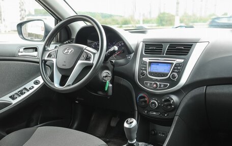 Hyundai Solaris II рестайлинг, 2014 год, 869 000 рублей, 10 фотография