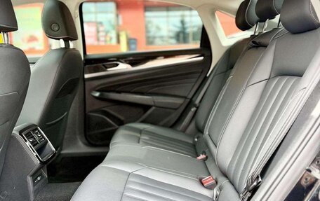 Volkswagen Passat B8 рестайлинг, 2022 год, 1 970 000 рублей, 14 фотография
