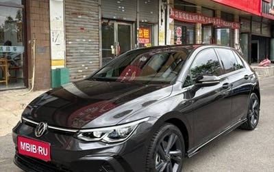 Volkswagen Golf VIII, 2022 год, 1 960 000 рублей, 1 фотография