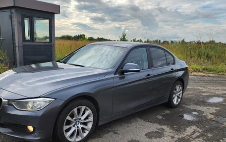 BMW 3 серия, 2014 год, 1 350 000 рублей, 2 фотография