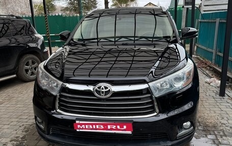 Toyota Highlander III, 2014 год, 3 250 000 рублей, 2 фотография