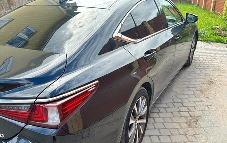 Lexus ES VII, 2020 год, 3 600 000 рублей, 3 фотография