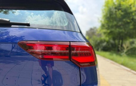 Volkswagen Golf VIII, 2022 год, 1 890 000 рублей, 26 фотография