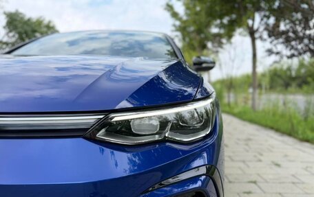 Volkswagen Golf VIII, 2022 год, 1 890 000 рублей, 24 фотография