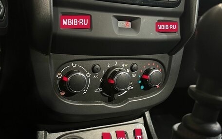 Renault Duster I рестайлинг, 2018 год, 1 599 900 рублей, 12 фотография