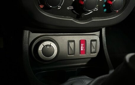 Renault Duster I рестайлинг, 2018 год, 1 599 900 рублей, 13 фотография