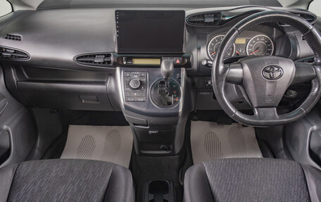 Toyota Wish II, 2010 год, 1 259 000 рублей, 11 фотография