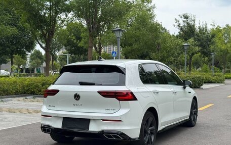 Volkswagen Golf VIII, 2022 год, 1 950 000 рублей, 7 фотография