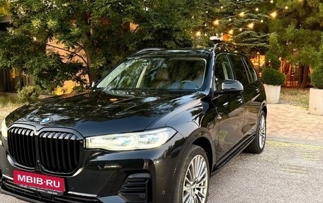 BMW X7, 2022 год, 8 800 000 рублей, 1 фотография