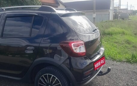 Renault Sandero II рестайлинг, 2019 год, 1 400 000 рублей, 4 фотография