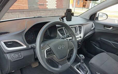 Hyundai Solaris II рестайлинг, 2019 год, 1 457 000 рублей, 12 фотография