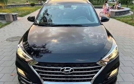 Hyundai Tucson III, 2020 год, 2 300 000 рублей, 2 фотография
