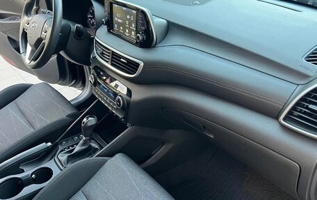 Hyundai Tucson III, 2020 год, 2 300 000 рублей, 12 фотография