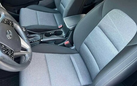 Hyundai Tucson III, 2020 год, 2 300 000 рублей, 20 фотография