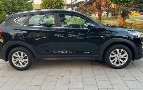 Hyundai Tucson III, 2020 год, 2 300 000 рублей, 28 фотография