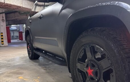 Toyota Sequoia, 2023 год, 14 000 000 рублей, 4 фотография