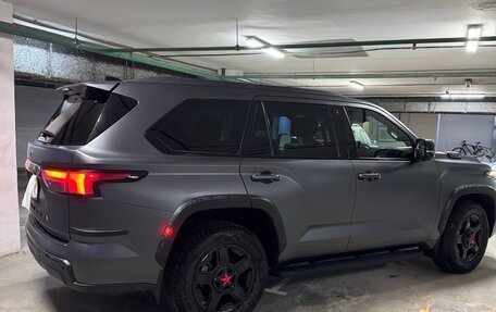 Toyota Sequoia, 2023 год, 14 000 000 рублей, 2 фотография