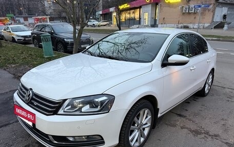 Volkswagen Passat B7, 2013 год, 850 000 рублей, 3 фотография