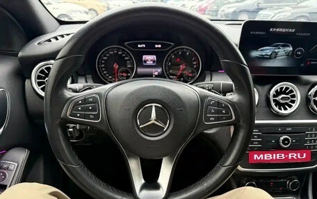Mercedes-Benz A-Класс, 2017 год, 1 560 000 рублей, 9 фотография