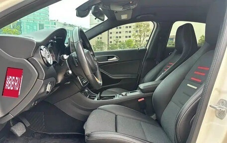 Mercedes-Benz A-Класс, 2017 год, 1 560 000 рублей, 12 фотография
