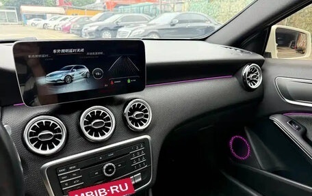 Mercedes-Benz A-Класс, 2017 год, 1 560 000 рублей, 11 фотография