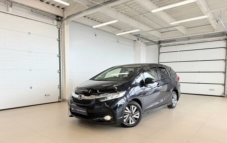 Honda Shuttle II, 2017 год, 1 399 999 рублей, 1 фотография