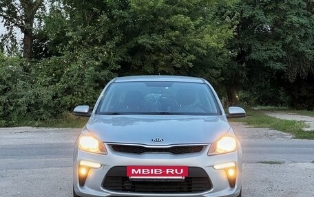 KIA Rio IV, 2018 год, 1 120 000 рублей, 4 фотография