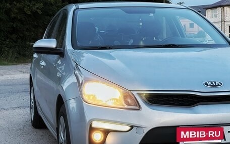 KIA Rio IV, 2018 год, 1 120 000 рублей, 15 фотография