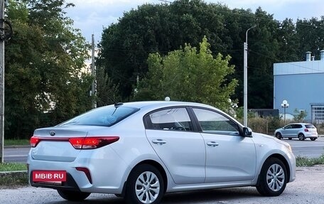 KIA Rio IV, 2018 год, 1 120 000 рублей, 7 фотография