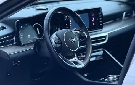 KIA K5, 2020 год, 2 700 000 рублей, 9 фотография