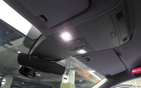 Volkswagen Tiguan II, 2019 год, 2 520 000 рублей, 12 фотография