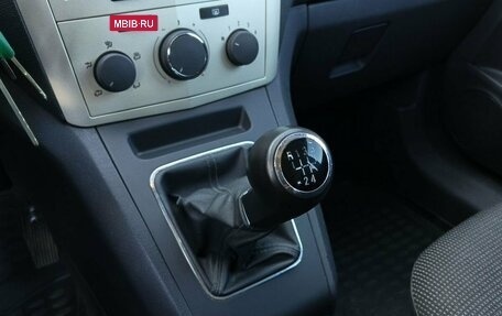 Opel Zafira B, 2008 год, 749 000 рублей, 15 фотография