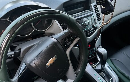 Chevrolet Cruze II, 2010 год, 280 000 рублей, 12 фотография