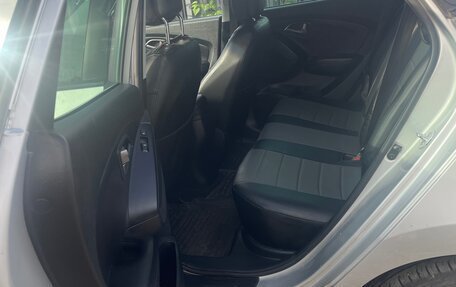 Hyundai ix35 I рестайлинг, 2015 год, 1 350 000 рублей, 5 фотография