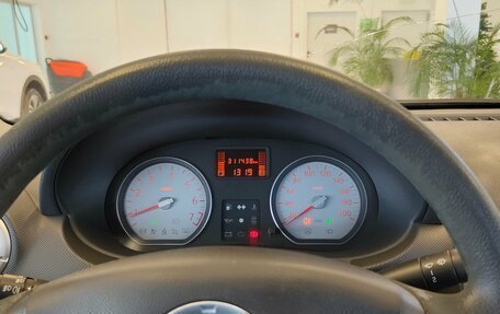 Renault Logan I, 2010 год, 299 000 рублей, 11 фотография