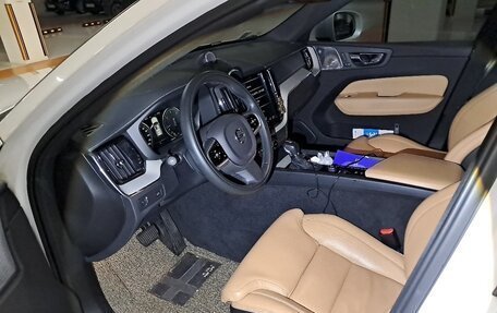 Volvo XC60 II, 2021 год, 4 900 777 рублей, 7 фотография