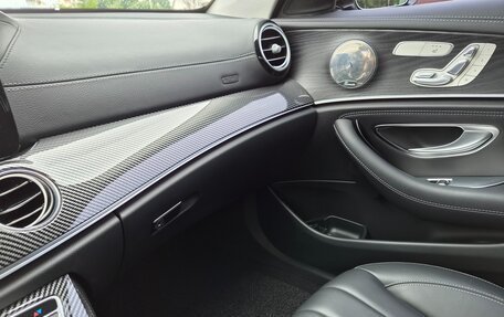 Mercedes-Benz E-Класс, 2021 год, 5 150 777 рублей, 18 фотография