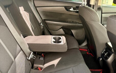 KIA Cerato IV, 2021 год, 1 880 000 рублей, 14 фотография