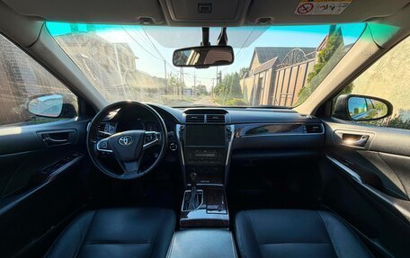 Toyota Camry, 2017 год, 2 100 000 рублей, 12 фотография