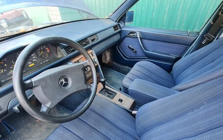 Mercedes-Benz W124, 1989 год, 230 000 рублей, 5 фотография