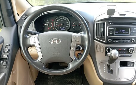 Hyundai H-1 II рестайлинг, 2020 год, 3 500 000 рублей, 12 фотография