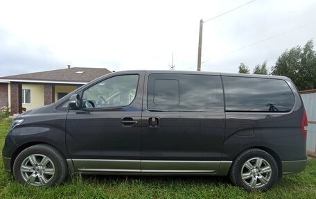 Hyundai H-1 II рестайлинг, 2020 год, 3 500 000 рублей, 6 фотография