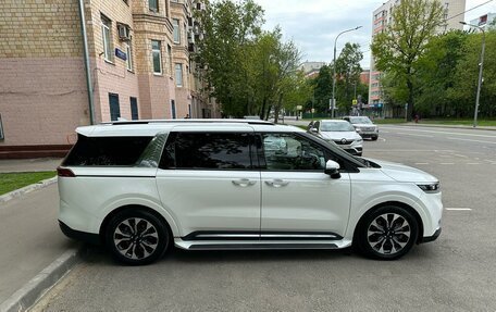 KIA Carnival, 2020 год, 3 700 000 рублей, 23 фотография